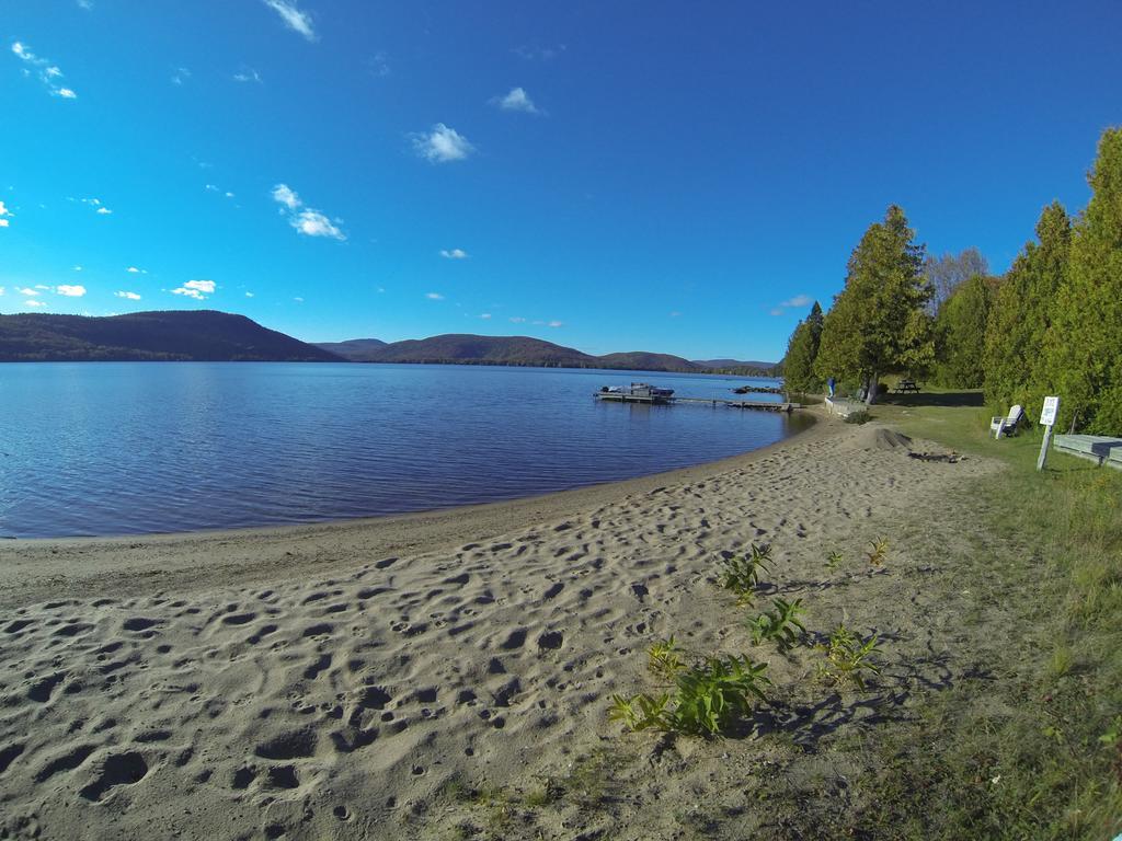 Motel Le Fleuron Saint-Donat-de-Montcalm Esterno foto