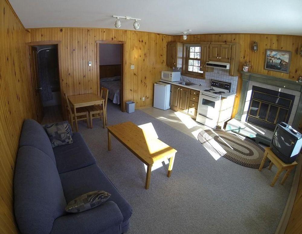 Motel Le Fleuron Saint-Donat-de-Montcalm Esterno foto