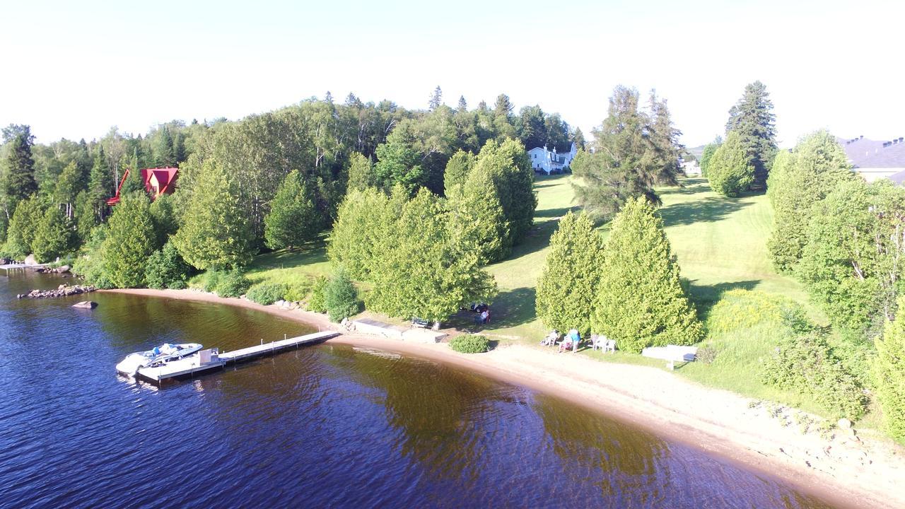Motel Le Fleuron Saint-Donat-de-Montcalm Esterno foto