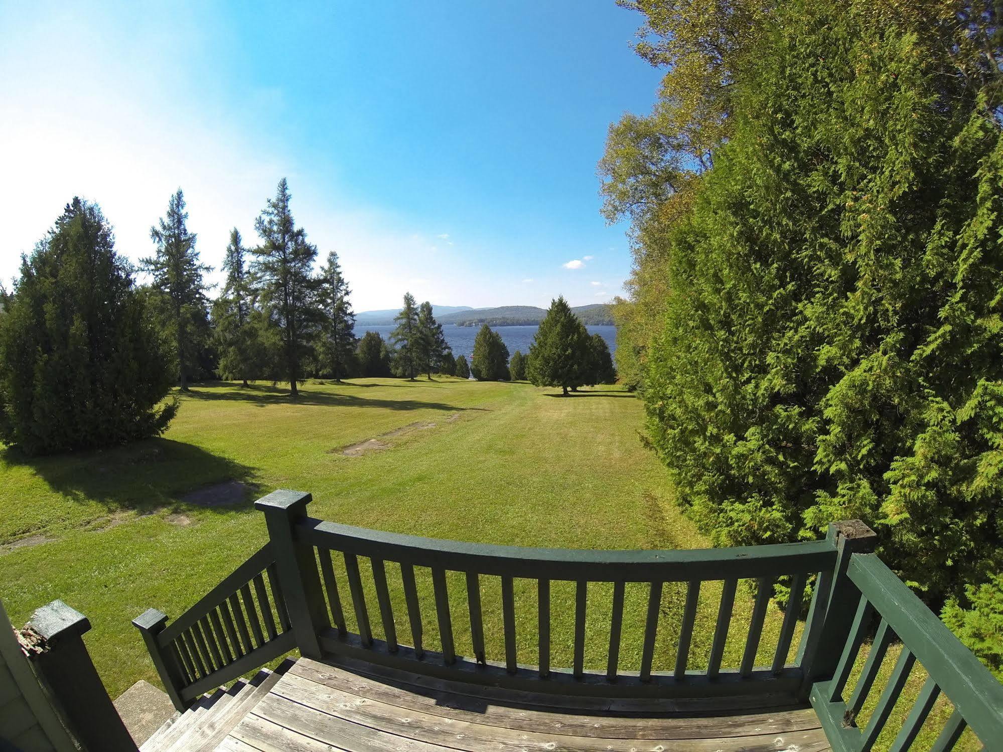 Motel Le Fleuron Saint-Donat-de-Montcalm Esterno foto